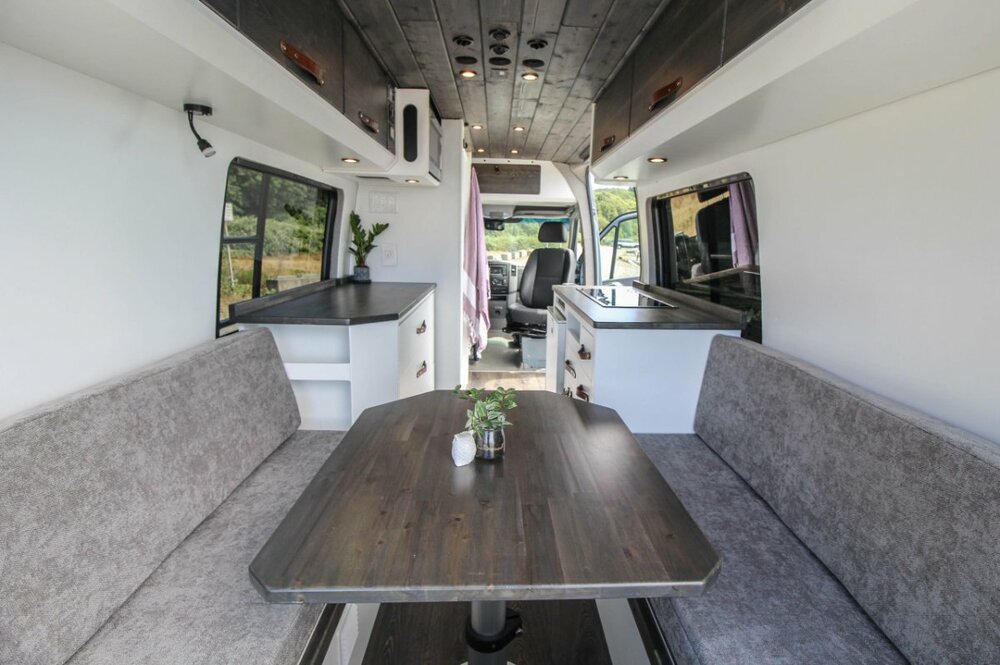 Van-life-Logan-7-2019-03-scaled.jpg