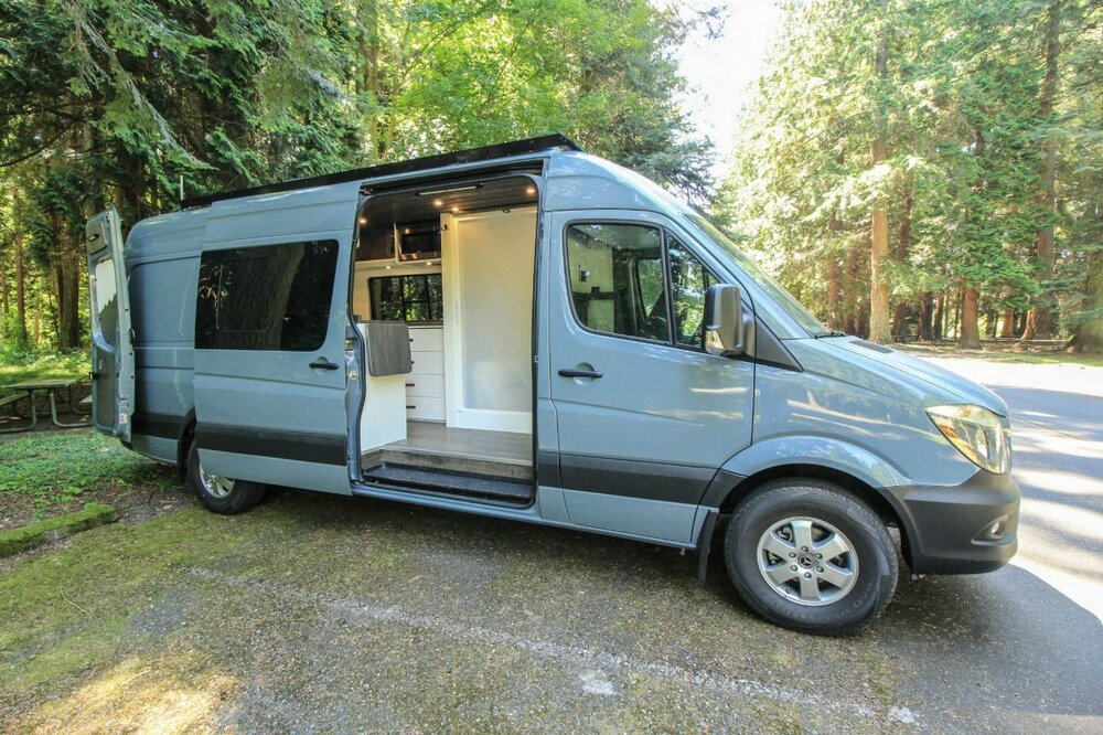 Van-life-Logan-7-2019-09-scaled-e1616693453967.jpg