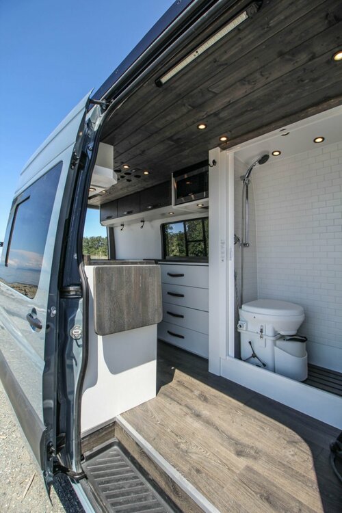 Van-life-Logan-7-2019-18-scaled.jpg